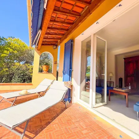 Charmante Maison Provençale Proche De La Casa de Férias *