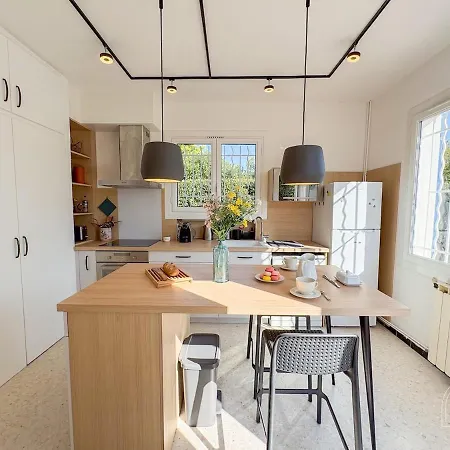 Ferienhaus Charmante Maison Provencale Proche De La