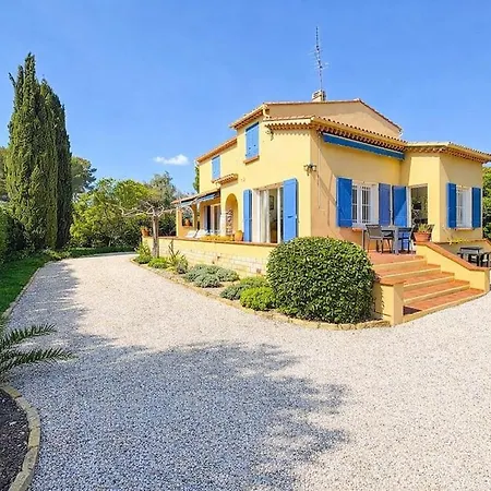 Casa de Férias Charmante Maison Provençale Proche De La Sanary-sur-Mer