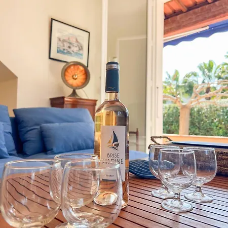 Charmante Maison Provençale Proche De La Casa de Férias *