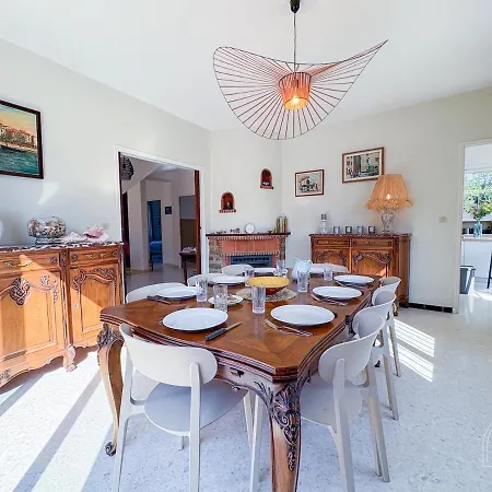Charmante Maison Provençale Proche De La Casa de Férias Sanary-sur-Mer
